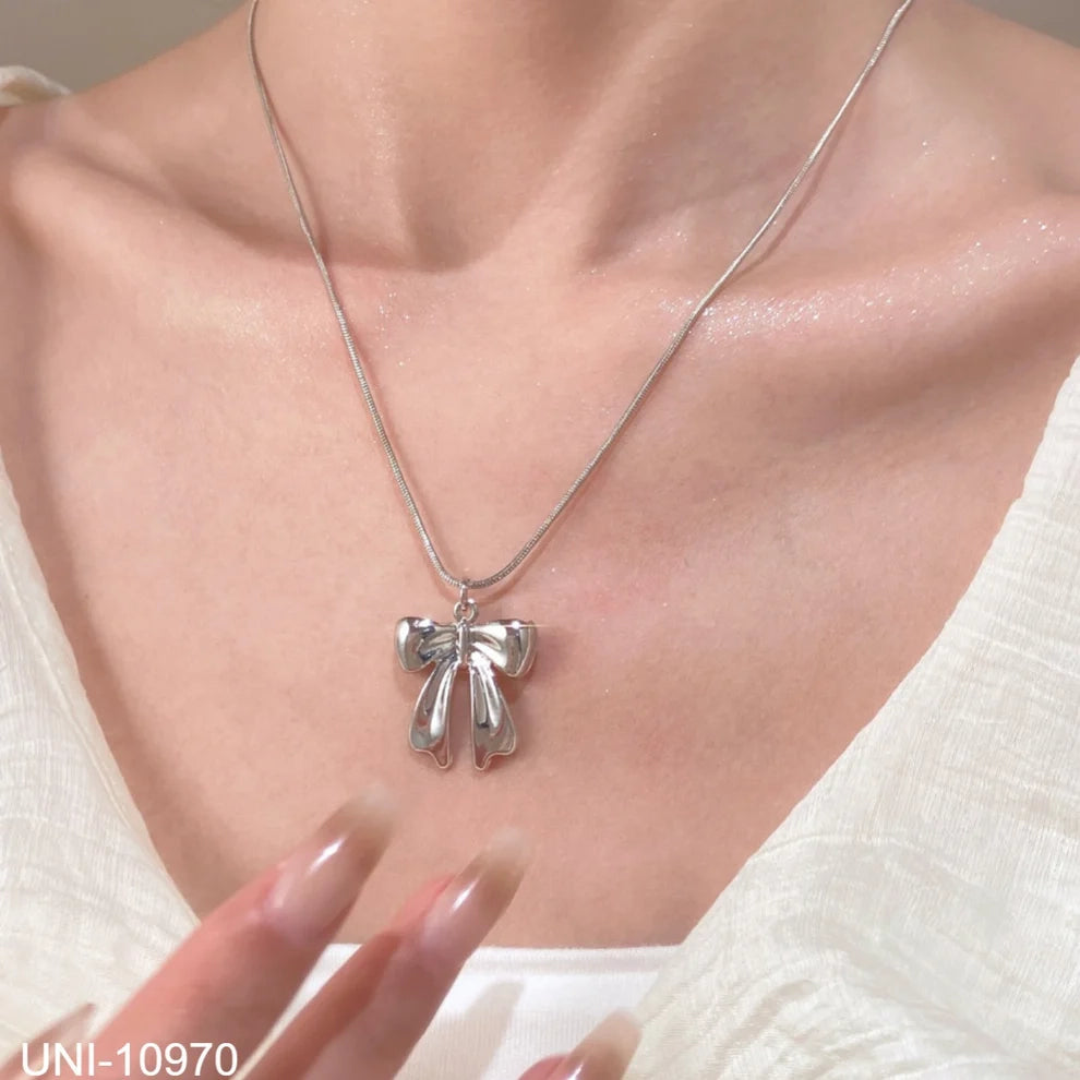 Silver Bow Pendant Necklace for Women – Elegant Ribbon Charm Necklace, Minimalist Silver Jewelry, Coquette Bow Necklace, Feminine Gift for Her