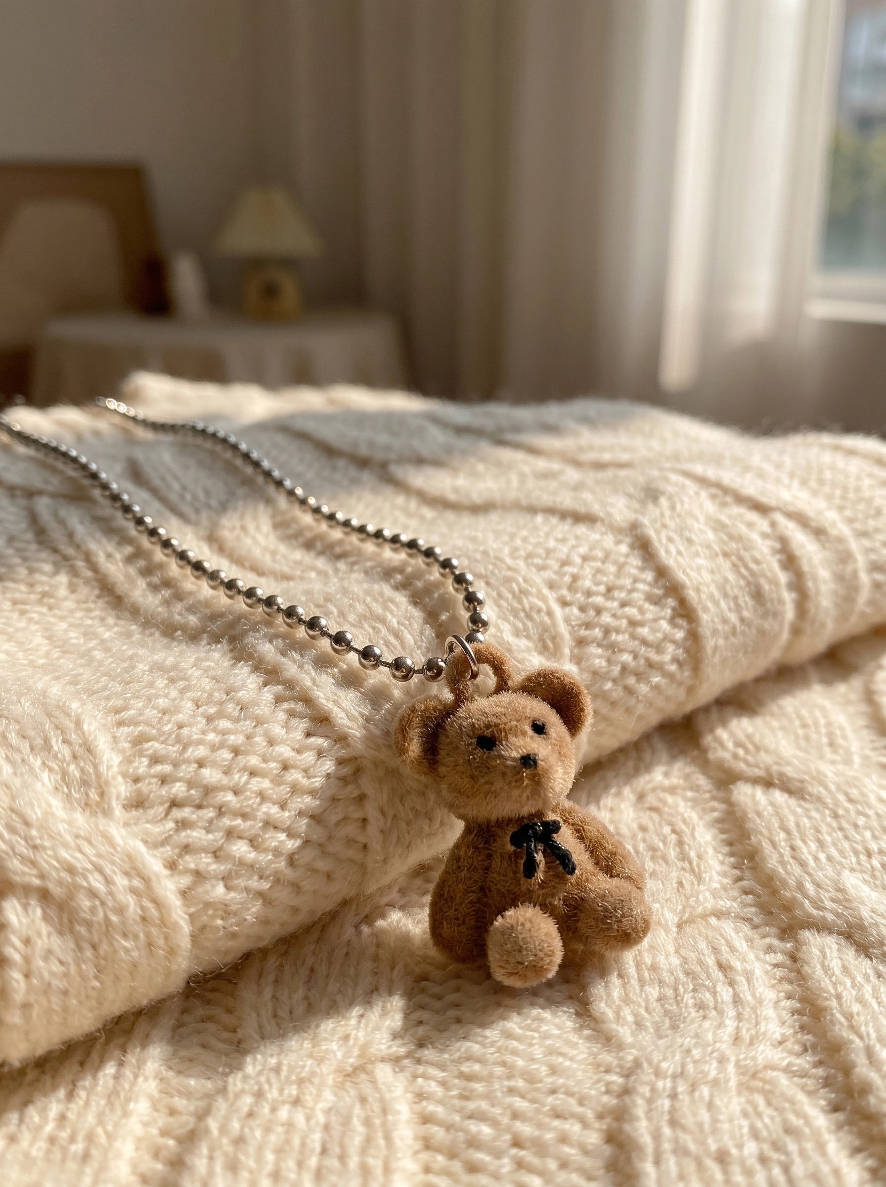 Cute Teddy Bear Pendant Necklace for Women & Girls – Plush Bear Charm Necklace, Kawaii Aesthetic Jewelry, Silver Beaded Chain, Gift for Her