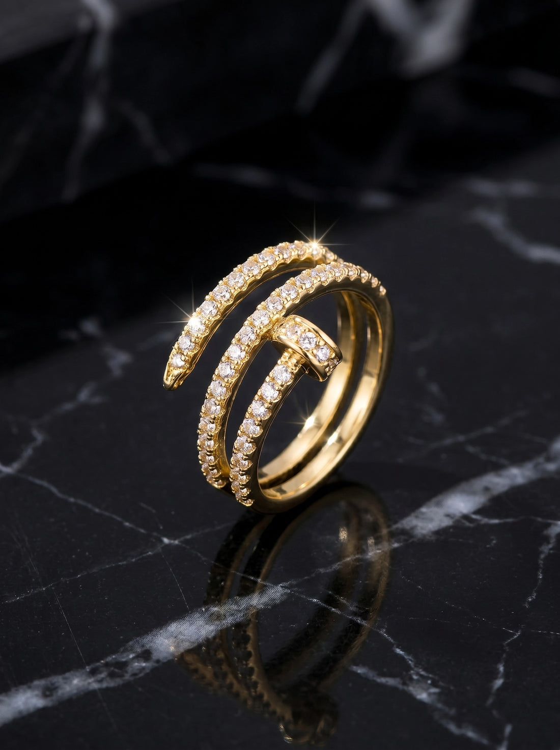 Gold Crystal Wrap Ring for Women – Adjustable Spiral Ring, Elegant Statement Ring, Minimalist Gold Jewelry, Sparkly Fashion Ring, Gift for Her