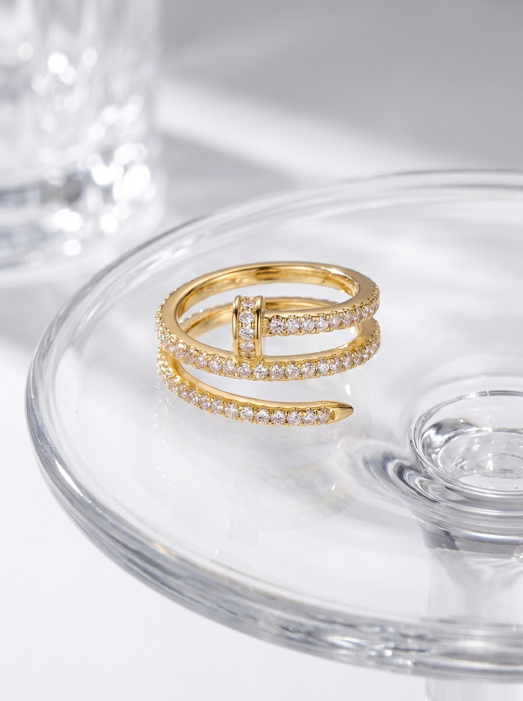 Gold Crystal Wrap Ring for Women – Adjustable Spiral Ring, Elegant Statement Ring, Minimalist Gold Jewelry, Sparkly Fashion Ring, Gift for Her