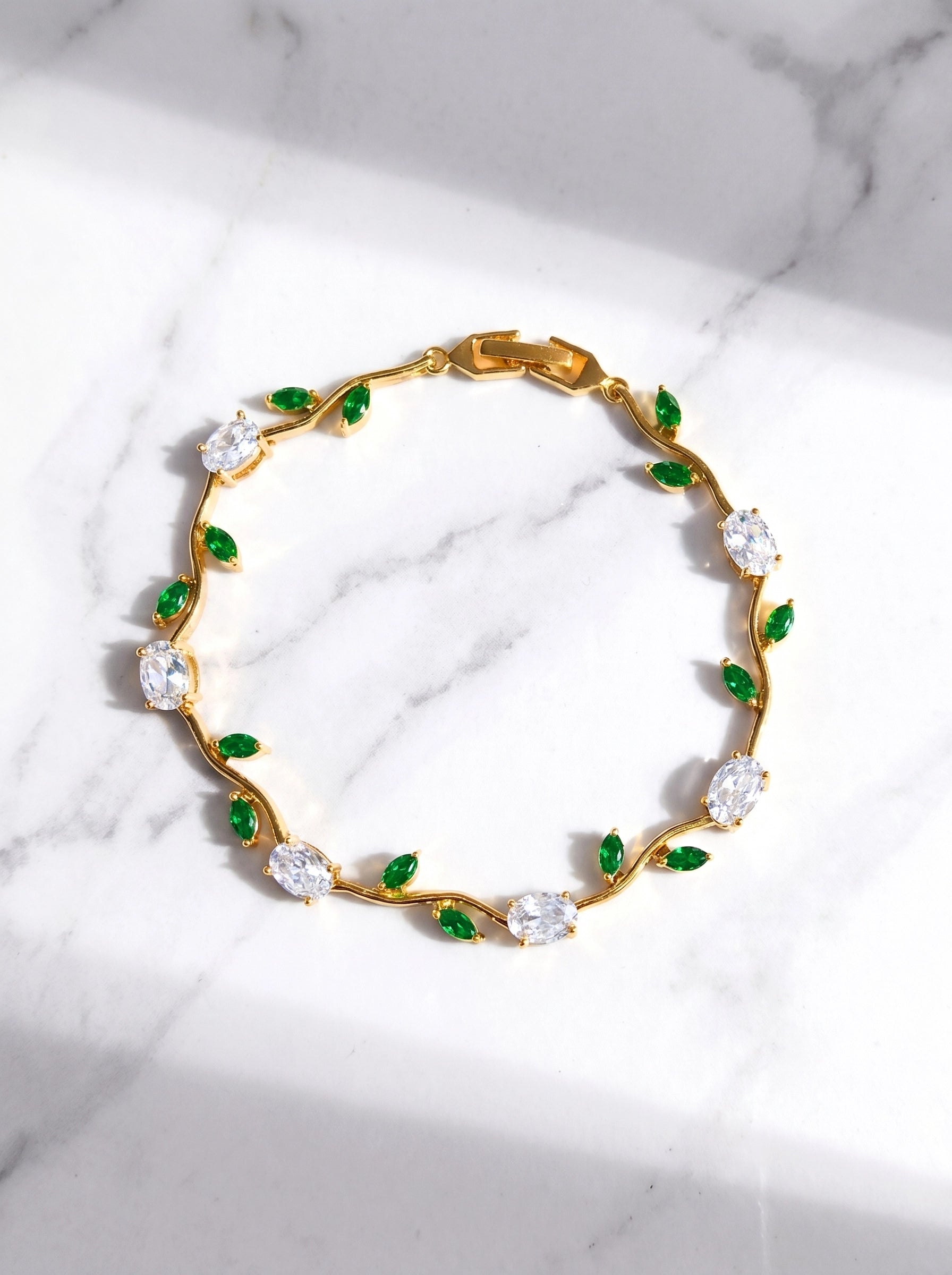 Tulip Crystal Bracelet | Floral Bracelet Available in Pink, Blue, Green, White & Multicolor