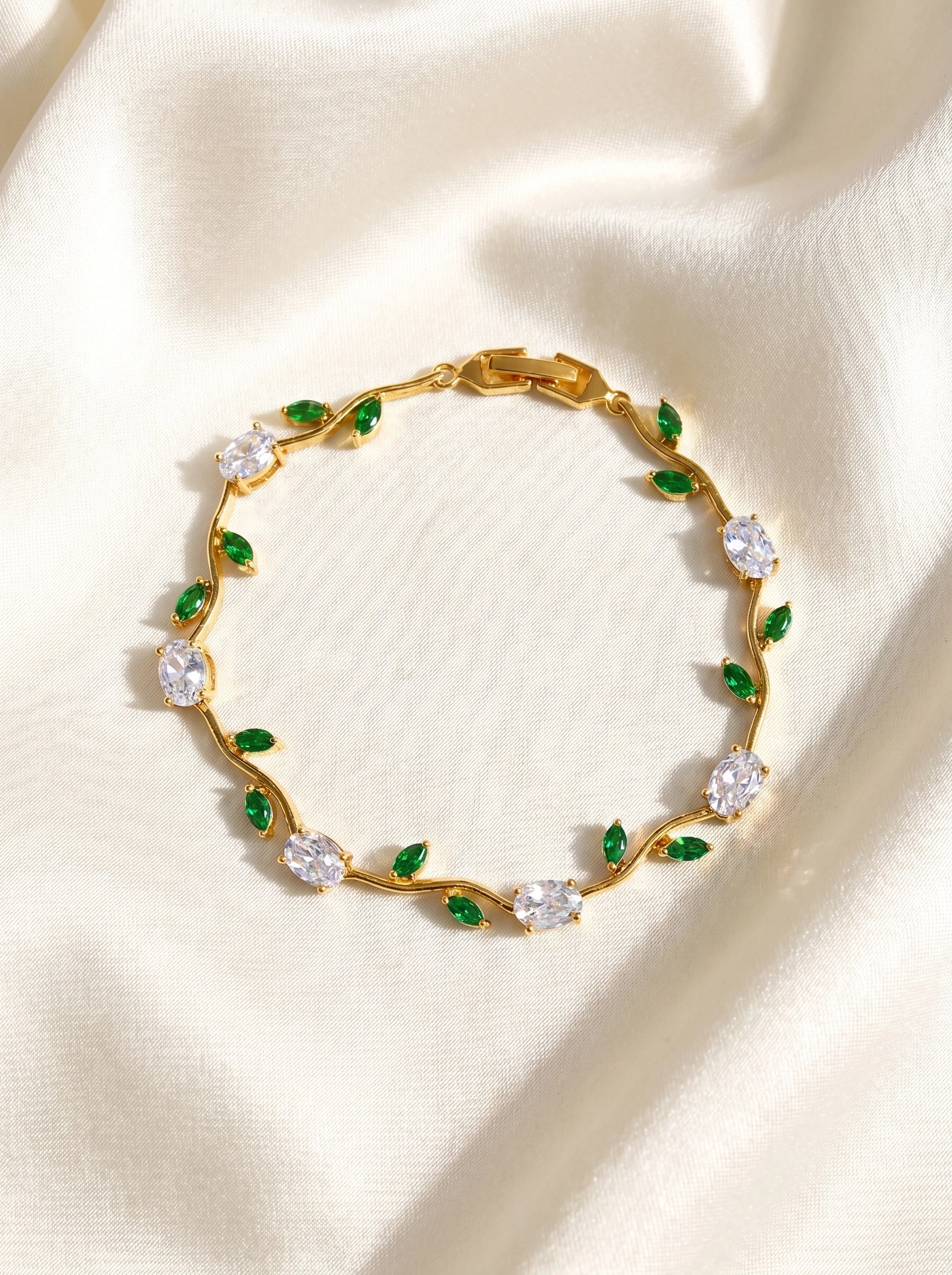 Tulip Crystal Bracelet | Floral Bracelet Available in Pink, Blue, Green, White & Multicolor
