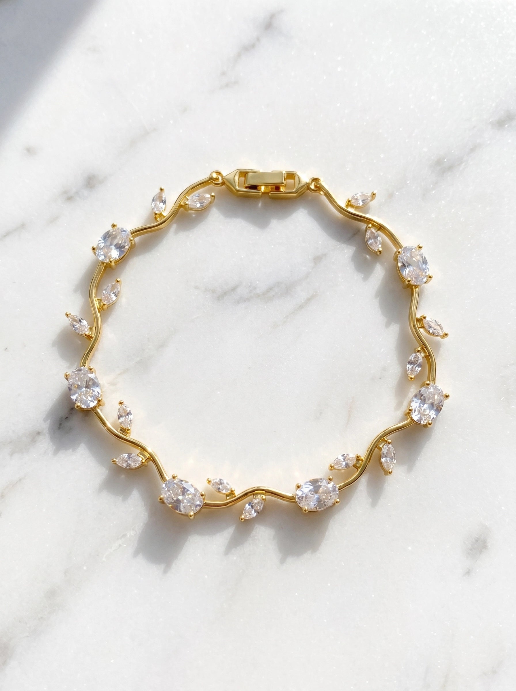 Tulip Crystal Bracelet | Floral Bracelet Available in Pink, Blue, Green, White & Multicolor