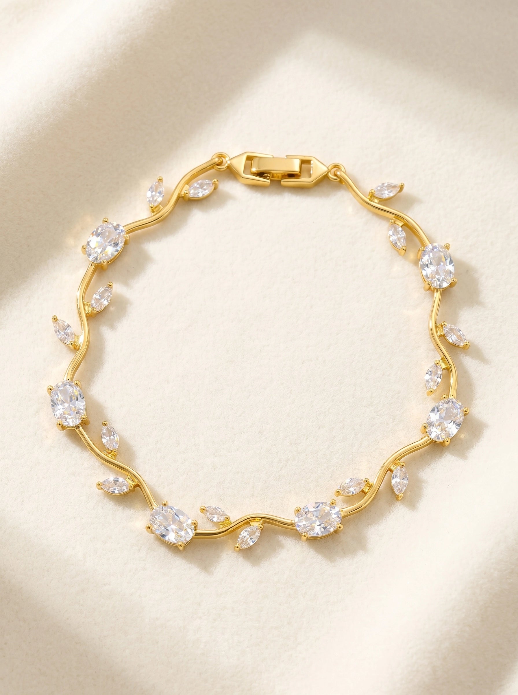 Tulip Crystal Bracelet | Floral Bracelet Available in Pink, Blue, Green, White & Multicolor