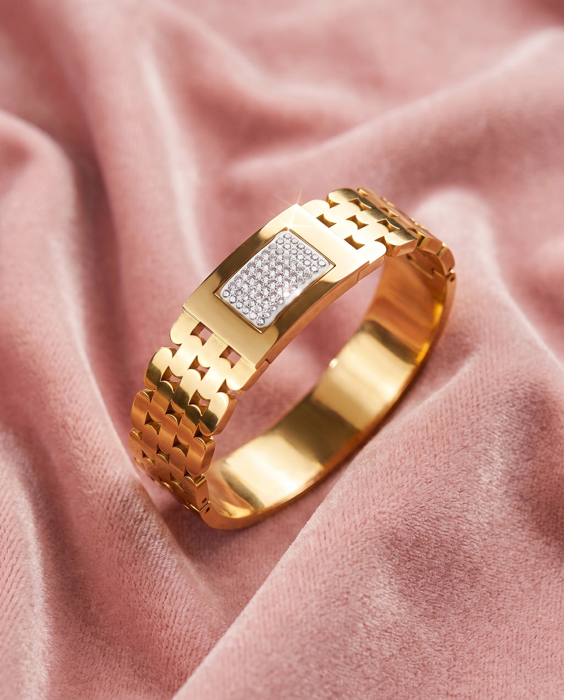 Luxury Gold Crystal Link Bracelet for Women | Premium Gold Bangle Bracelet | Elegant Statement Bracelet | Crystal Cuff Jewelry | Gift for Her | EveStone