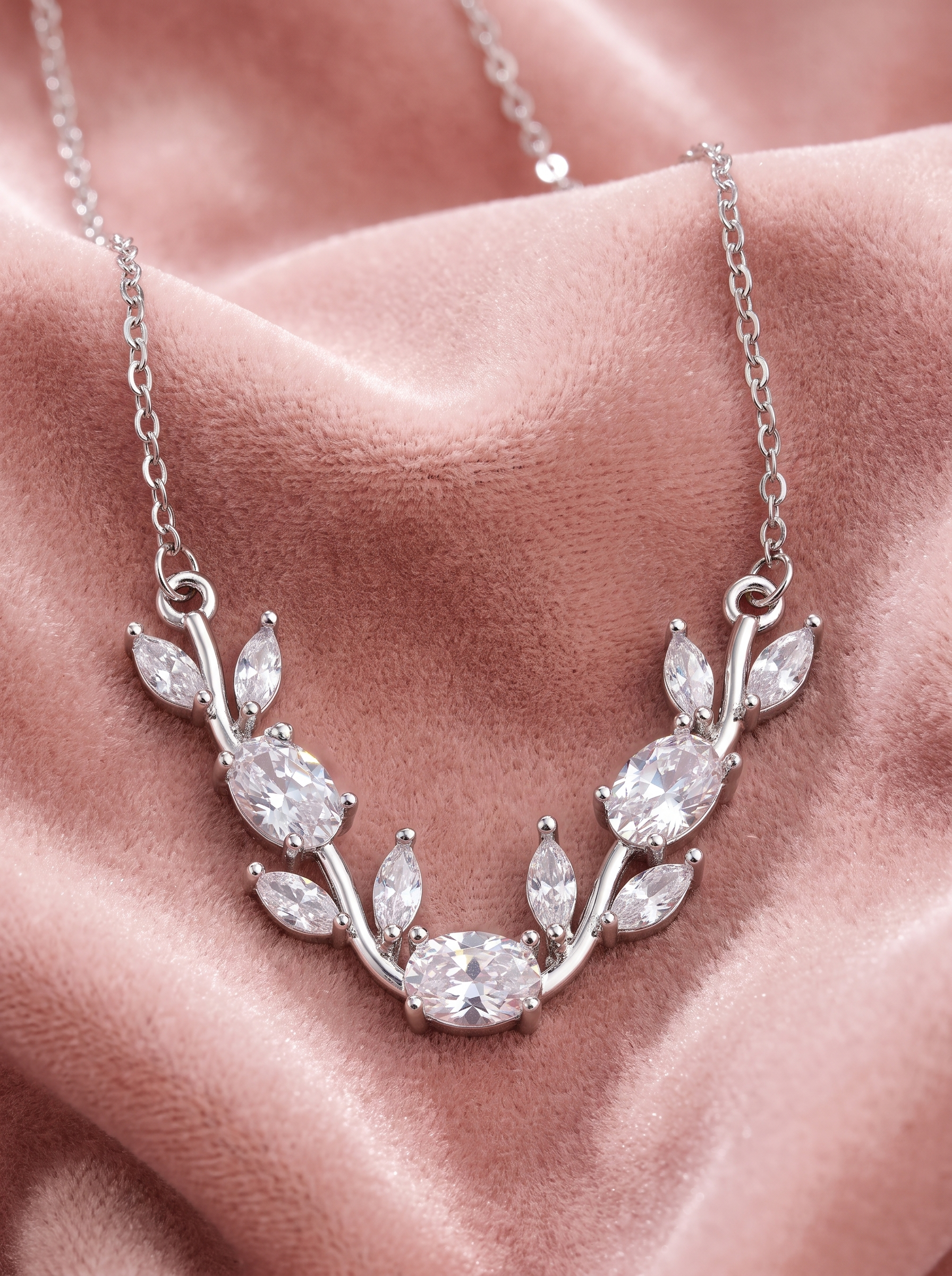 Silver Tulip Necklace | Elegant Floral Necklace | Bridal Jewelry | Wedding Gift for Women | EveStone